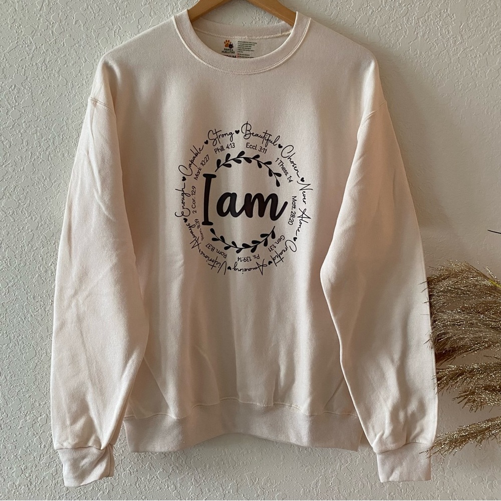 Cream Graphic Sweatshirt for women size M NWT